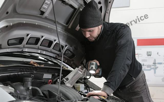 Araçlarda Gaz Kelebeği Sensörü Arızası Neden Olur?