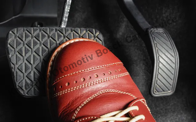 Fren Pedalı Boşalmasının Belirtileri