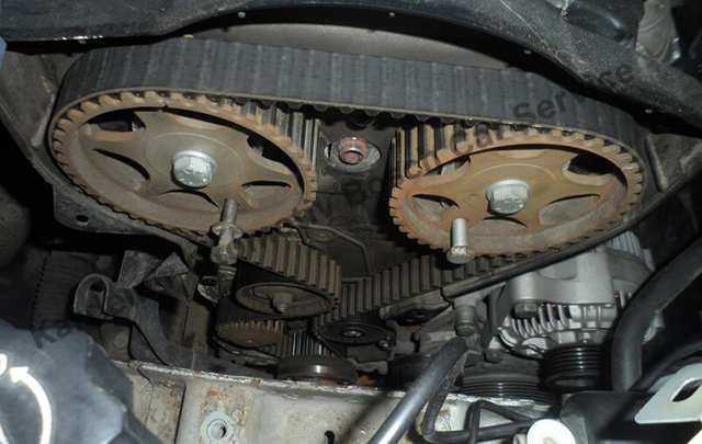 Triger Kayışı Değişimi Belirtileri Nelerdir ?